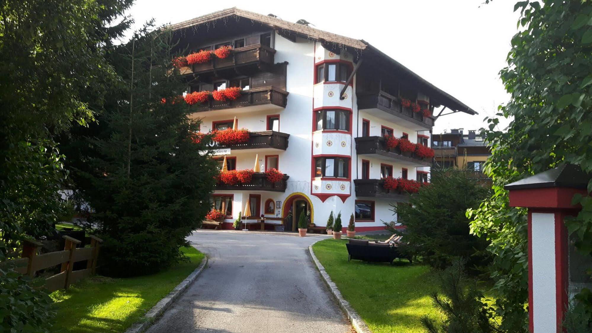 Landhaus Klausnerhof Hotel Garni Seefeld in Tirol Exterior photo